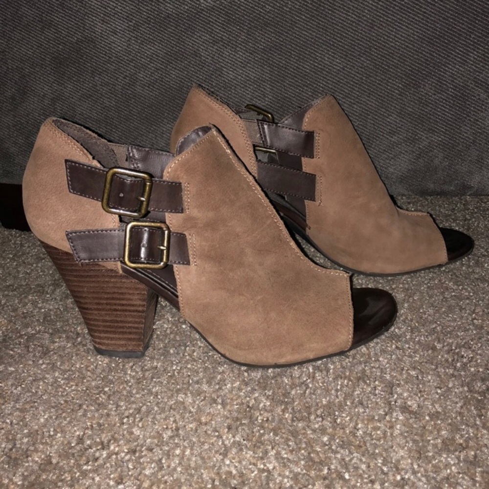 Franco Sarto booties